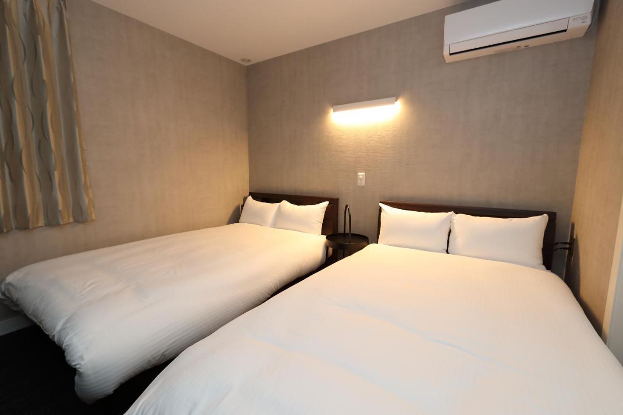 White Crystal Roomb Fukuoka  Ngoại thất bức ảnh